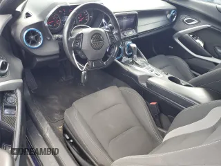 2020 Chevrolet Camaro 1LT z VIN 1G1FB1RS3L0115591, wystawiony jako Copart lot #55382985 z przebiegiem 78 305 mil mil oraz Szkoda całkowita • Salvage title. Historia ofert i sprzedaży dostępna na DreamBid. Obrazek 8.