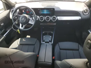 2023 Mercedes-Benz EQB 250+ z VIN W1N9M0CB3PN031452, wystawiony jako Copart lot #60903184 z przebiegiem 5 208 mil mil oraz Szkoda całkowita • Salvage title. Historia ofert i sprzedaży dostępna na DreamBid. Obrazek 8.