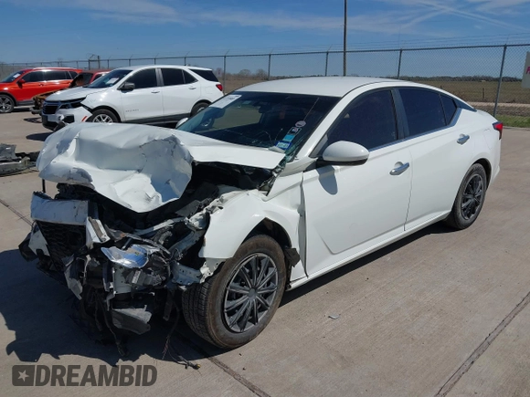 2019 Nissan Altima S with VIN 1N4BL4BV1KC154384, listed as a IAAI auction lot 41733885 with 102,566 mi miles and . Bid and sale history available at DreamBid. Image 17.