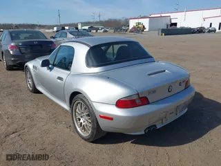 2000 BMW Z3 2.8L with VIN 4USCH3343YLF43582, listed as a IAAI auction lot 41754289 with 70,262 mi miles. Bid and sale history available at carsss.com. Image 3.