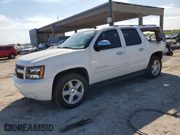 2008 Chevrolet Suburban LT with VIN 1GNFC16058J218236, listed as a Copart auction lot 75555554 with 103,718 mi miles and Salvage Title. Bid and sale history available at carsss.com. Image 1.
