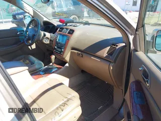 2005 Acura MDX with VIN 2HNYD182X5H507522, listed as a IAAI auction lot 41822441 with 251,716 mi miles. Bid and sale history available at carsss.com. Image 5.