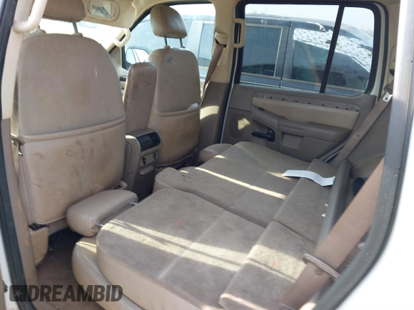 2003 Ford Explorer z VIN 1FMDU65K43ZB00746, wystawiony jako IAAI lot #41808761 z przebiegiem 219 898 mil mil oraz . Historia ofert i sprzedaży dostępna na DreamBid. Obrazek 8.
