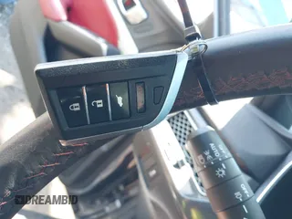 2024 Acura Integra w/A-Spec Package z VIN 19UDE4H30RA007838, wystawiony jako IAAI lot #42139000 z przebiegiem 14 246 mil mil oraz . Historia ofert i sprzedaży dostępna na DreamBid. Obrazek 11.