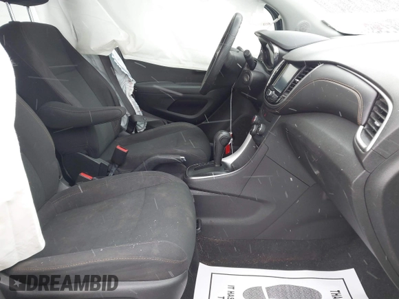 2017 Chevrolet Trax LS with VIN 3GNCJKSB5HL159624, listed as a IAAI auction lot 41788108 with 150,010 mi miles. Bid and sale history available at carsss.com. Image 5.