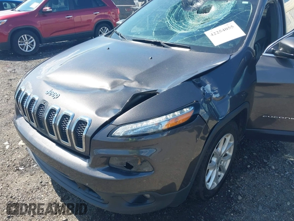 2018 Jeep Cherokee Latitude Plus с VIN 1C4PJLLBXJD553016, выставлен на аукционе IAAI как лот 42254055 с пробегом 239 381 миль миль и . История ставок и продаж доступна на DreamBid. Изображение 6.