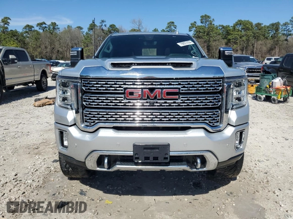 2020 GMC Sierra 3500HD Denali z VIN 1GT49WEY4LF182084, wystawiony jako Copart lot #47125665 z przebiegiem 79 045 mil mil oraz Tytuł czysty. Historia ofert i sprzedaży dostępna na DreamBid. Obrazek 5.