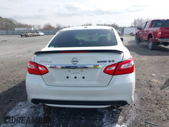 2018 Nissan Altima 2.5 SR with VIN 1N4AL3AP2JC290790, listed as a IAAI auction lot 41759445 with 108,011 mi miles. Bid and sale history available at carsss.com. Image 16.
