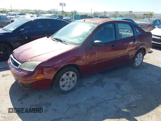 2007 Ford Focus S with VIN 1FAFP34N77W297780, listed as a IAAI auction lot 42074788 with 153,441 mi miles and . Bid and sale history available at carsss.com. Image 2.