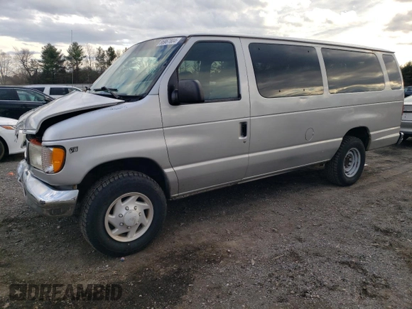 2002 Ford Econoline Passenger XL with VIN 1FBSS31L12HA34583, listed as a Copart auction lot 86967804 with 205,413 mi miles and Salvage title. Bid and sale history available at DreamBid. Image 1.