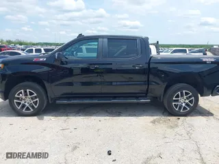 2019 Chevrolet Silverado 1500 LT Trail Boss with VIN 3GCPYFED5KG193055, listed as a IAAI auction lot 42071245 with 74,793 mi miles. Bid and sale history available at carsss.com. Image 14.