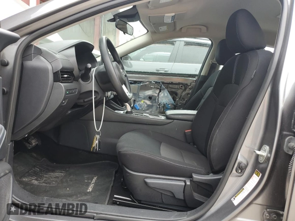 2024 Nissan Sentra SV with VIN 3N1AB8CV0RY341571, listed as a Copart auction lot 54752555 with 23,771 mi miles and Clean Title. Bid and sale history available at DreamBid. Image 7.