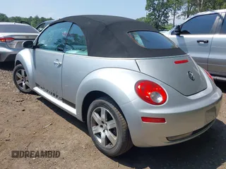 2006 Volkswagen Beetle with VIN 3VWRG31Y36M319727, listed as a IAAI auction lot 42845632 with 103,808 mi miles and . Bid and sale history available at DreamBid. Image 3.