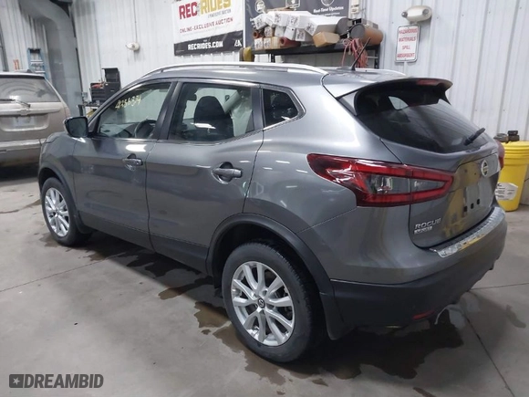 2022 Nissan Rogue Sport SV with VIN JN1BJ1BV8NW583073, listed as a IAAI auction lot 41238374 with 46,913 mi miles. Bid and sale history available at carsss.com. Image 3.