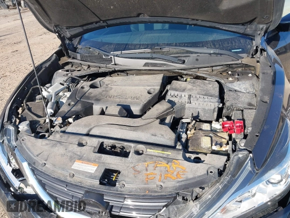 2017 Nissan Altima SV with VIN 1N4AL3AP2HC266922, listed as a IAAI auction lot 41876597 with 60,837 mi miles and . Bid and sale history available at carsss.com. Image 10.