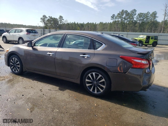 2016 Nissan Altima 2.5 SL with VIN 1N4AL3AP1GC130098, listed as a Copart auction lot 49379245 with 48,306 mi miles and Salvage Title. Bid and sale history available at carsss.com. Image 2.