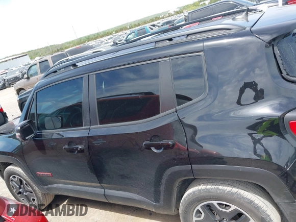 2016 Jeep Renegade Trailhawk with VIN ZACCJBCT3GPD11390, listed as a IAAI auction lot 42038160 with 91,302 mi miles and . Bid and sale history available at carsss.com. Image 15.