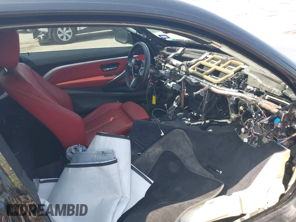 2020 BMW 4 Series 430i with VIN WBA4W3C03LFH21833, listed as a IAAI auction lot 42432388 with Not provided miles and . Bid and sale history available at DreamBid. Image 5.