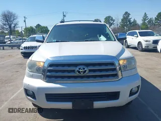 2008 Toyota Sequoia Platinum with VIN 5TDBY67A18S020320, listed as a IAAI auction lot 41918310 with 290,854 mi miles. Bid and sale history available at carsss.com. Image 6.