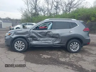 2020 Nissan Rogue S with VIN 5N1AT2MV4LC716993, listed as a IAAI auction lot 41951066 with 33,524 mi miles. Bid and sale history available at carsss.com. Image 15.