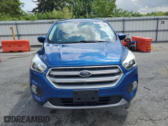 2017 Ford Escape SE with VIN 1FMCU9GD2HUA18224, listed as a Copart auction lot 56124495 with 48,026 mi miles and Clean Title. Bid and sale history available at DreamBid. Image 5.