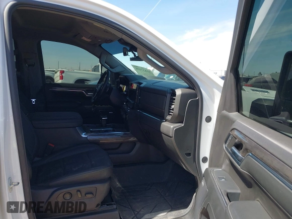2024 Chevrolet Silverado 1500 LTZ with VIN 3GCUDGE83RG384944, listed as a IAAI auction lot 41837124 with 24,772 mi miles and . Bid and sale history available at DreamBid. Image 5.