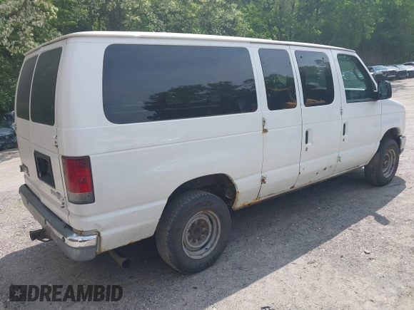 2010 Ford Econoline Passenger XL z VIN 1FBNE3BL3ADA77850, wystawiony jako IAAI lot #42320096 z przebiegiem 224 841 mil mil oraz . Historia ofert i sprzedaży dostępna na DreamBid. Obrazek 4.