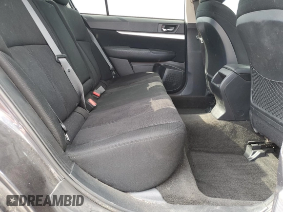 2013 Subaru Legacy 2.5i z VIN 4S3BMAA61D1006847, wystawiony jako Copart lot #58623325 z przebiegiem 141 743 mil mil oraz Szkoda całkowita • Salvage title. Historia ofert i sprzedaży dostępna na DreamBid. Obrazek 10.