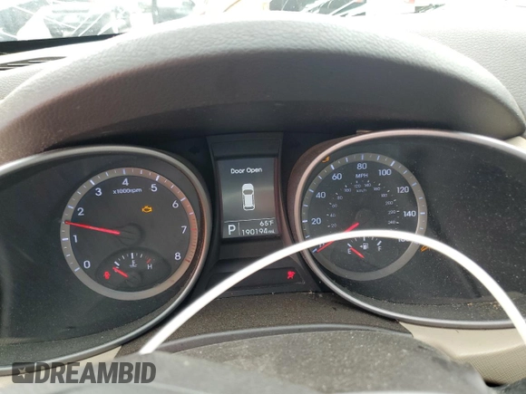 2013 Hyundai Santa Fe Sport z VIN 5XYZT3LB0DG047249, wystawiony jako Copart lot #56334085 z przebiegiem 190 194 mil mil oraz Szkoda całkowita • Salvage title. Historia ofert i sprzedaży dostępna na DreamBid. Obrazek 9.