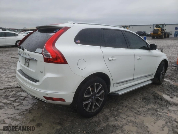 2016 Volvo XC60 T6 Drive-E with VIN YV449MDK4G2785869, listed as a Copart auction lot 78851263 with 112,085 mi miles. Bid and sale history available at carsss.com. Image 3.