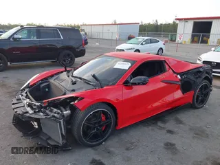 2024 Chevrolet Corvette 1LT z VIN 1G1YA3D41R5110403, wystawiony jako IAAI lot #42220123 z przebiegiem 19 839 mil mil oraz . Historia ofert i sprzedaży dostępna na DreamBid. Obrazek 6.