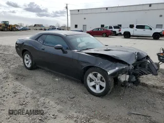 2014 Dodge Challenger R/T z VIN 2C3CDYBT4EH186379, wystawiony jako Copart lot #47617805 z przebiegiem 131 131 mil mil oraz Szkoda całkowita • Salvage title. Historia ofert i sprzedaży dostępna na DreamBid. Obrazek 4.