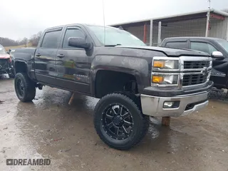 2015 Chevrolet Silverado 1500 LT with VIN 3GCUKRECXFG104194, listed as a IAAI auction lot 41029090 with 149,530 mi miles. Bid and sale history available at carsss.com. Image 1.