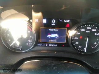 2021 Cadillac XT5 AWD Premium Luxury with VIN 1GYKNDRS2MZ142755, listed as a IAAI auction lot 41300895 with 37,107 mi miles. Bid and sale history available at carsss.com. Image 7.