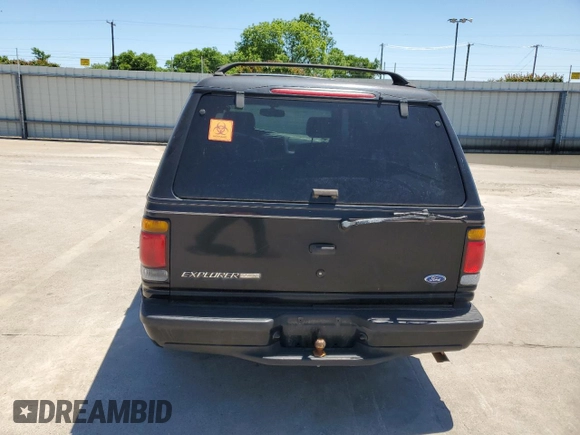 1997 Ford Explorer XLT with VIN 1FMDU35P5VZB51640, listed as a Copart auction lot 52030474 with 214,647 mi miles and Clean title. Bid and sale history available at DreamBid. Image 6.
