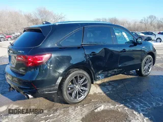 2020 Acura MDX w/Technology/A-Spec Pkg with VIN 5J8YD4H04LL029623, listed as a IAAI auction lot 41337376 with 62,816 mi miles. Bid and sale history available at carsss.com. Image 4.