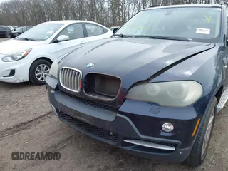 2007 BMW X5 4.8i z VIN 4USFE83547LY64828, wystawiony jako IAAI lot #41896182 z przebiegiem Nie podano mil oraz . Historia ofert i sprzedaży dostępna na DreamBid. Obrazek 6.