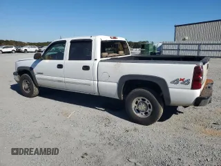 2003 Chevrolet Silverado 1500HD LS z VIN 1GCGK13U43F122682, wystawiony jako Copart lot #76813794 z przebiegiem 275 467 mil mil oraz Szkoda całkowita • Salvage title. Historia ofert i sprzedaży dostępna na DreamBid. Obrazek 2.