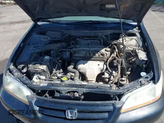 2002 Honda Accord LX with VIN 1HGCG554X2A173346, listed as a IAAI auction lot 42503168 with 235,249 mi miles and . Bid and sale history available at DreamBid. Image 10.
