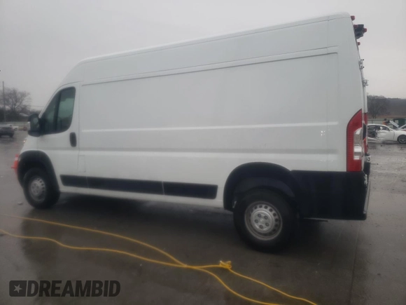 2024 Ram ProMaster Cargo Tradesman with VIN 3C6LRVDG6RE114782, listed as a Copart auction lot 43402665 with 9,610 mi miles and Salvage Title. Bid and sale history available at DreamBid. Image 2.
