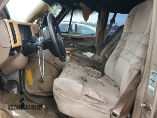 1994 Chevrolet Chevy Van z VIN 1GBEG25K1RF127765, wystawiony jako Copart lot #46389055 z przebiegiem Nie podano mil oraz Szkoda całkowita • Salvage title. Historia ofert i sprzedaży dostępna na DreamBid. Obrazek 7.