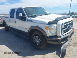 2015 Ford Super Duty F-250 SRW Lariat with VIN 1FT7W2BT0FEB68815, listed as a IAAI auction lot 41574350 with 162,905 mi miles. Bid and sale history available at carsss.com. Image 1.