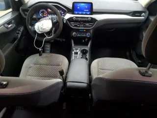 2020 Ford Escape SE z VIN 1FMCU9G67LUB00394, wystawiony jako Copart lot #49620545 z przebiegiem 79 009 mil mil oraz Nie do naprawy • Non repairable. Historia ofert i sprzedaży dostępna na DreamBid. Obrazek 8.