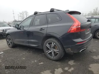 2018 Volvo XC60 R-Design with VIN YV4A22RM0J1047067, listed as a Copart auction lot 88360895 with 62,658 mi miles and Salvage title. Bid and sale history available at DreamBid. Image 2.