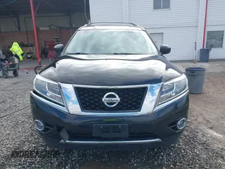 2015 Nissan Pathfinder Platinum with VIN 5N1AR2MM5FC709030, listed as a IAAI auction lot 41490975 with 121,875 mi miles and . Bid and sale history available at DreamBid. Image 12.