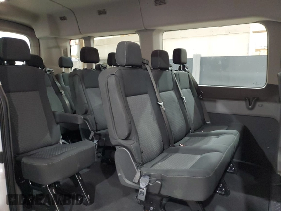 2023 Ford Transit Passenger XL with VIN 1FBAX2C81PKB30711, listed as a Copart auction lot 77797054 with 18,161 mi miles and Clean Title. Bid and sale history available at DreamBid. Image 11.