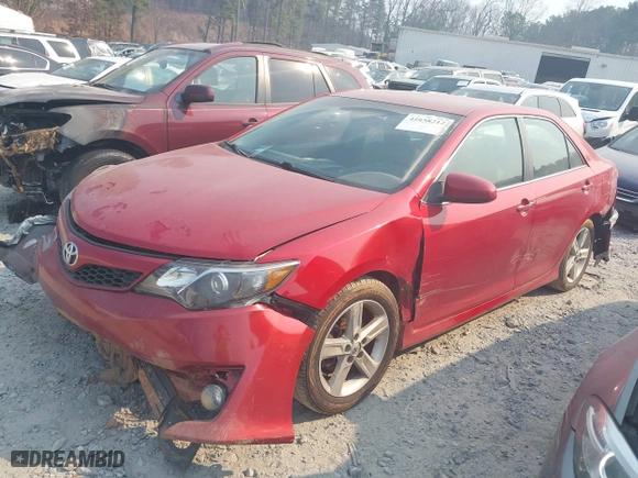 2014 Toyota Camry L with VIN 4T1BF1FKXEU781420, listed as a IAAI auction lot 41658212 with 293,283 mi miles. Bid and sale history available at carsss.com. Image 17.
