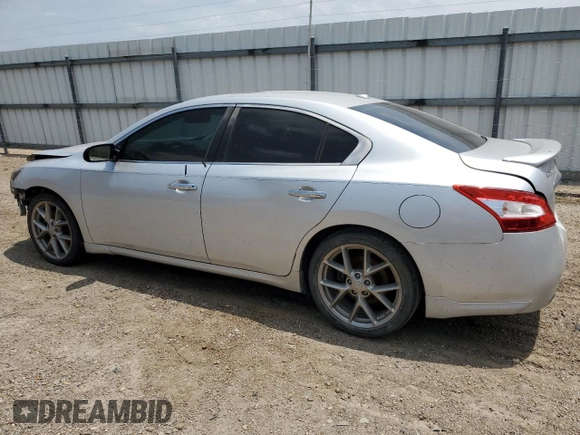 2011 Nissan Maxima SV с VIN 1N4AA5AP2BC852402, выставлен на аукционе Copart как лот 54792555 с пробегом 159 941 миль миль и Списание • Salvage title. История ставок и продаж доступна на DreamBid. Изображение 2.