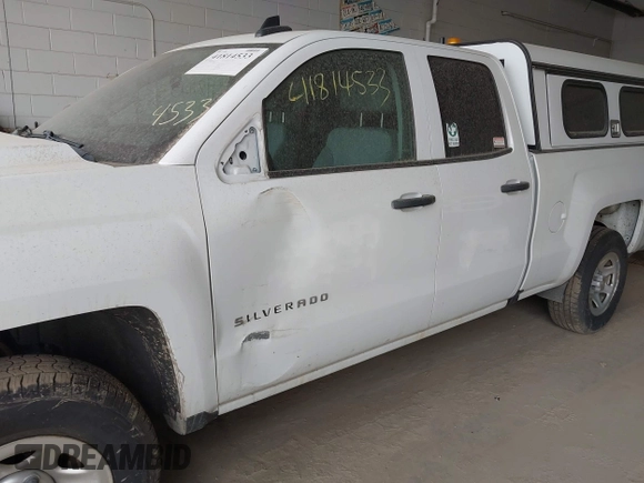 2017 Chevrolet Silverado 1500 Work Truck with VIN 1GCVKNEH9HZ279628, listed as a IAAI auction lot 41814533 with 224,778 mi miles. Bid and sale history available at carsss.com. Image 6.