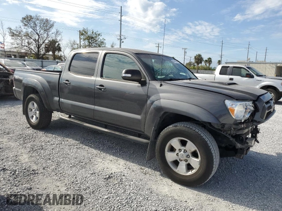 2014 Toyota Tacoma PreRunner with VIN 3TMKU4HN4EM040297, listed as a Copart auction lot 86418894 with 111,626 mi miles and Salvage title. Bid and sale history available at DreamBid. Image 4.